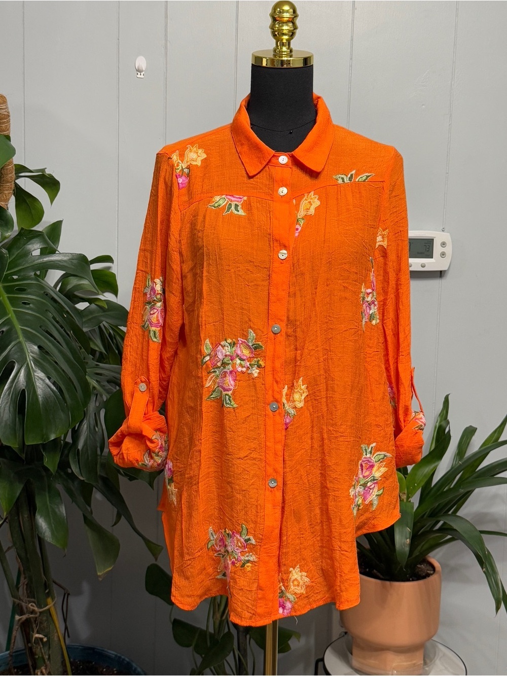 #17) FIGUEROA & FLOWER Orange Embroidered Button-Up Shirt